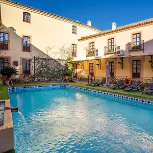 https://alcazar-de-la-reina.es-andalucia.com